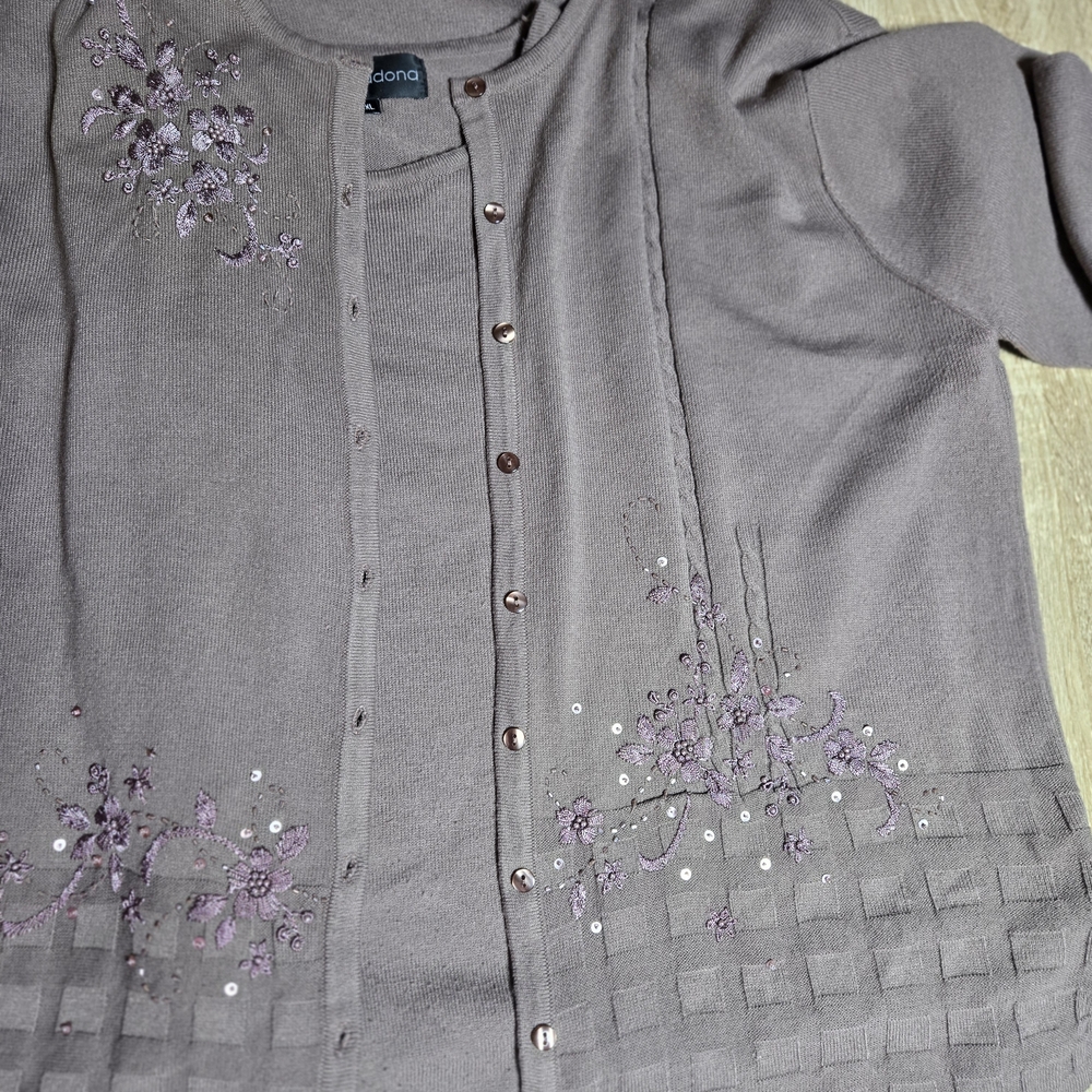 La Madonna Light Plum Embroidered Cardigan And T-shirt Set